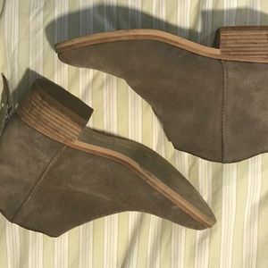 Dolce Vita Booties 8.5